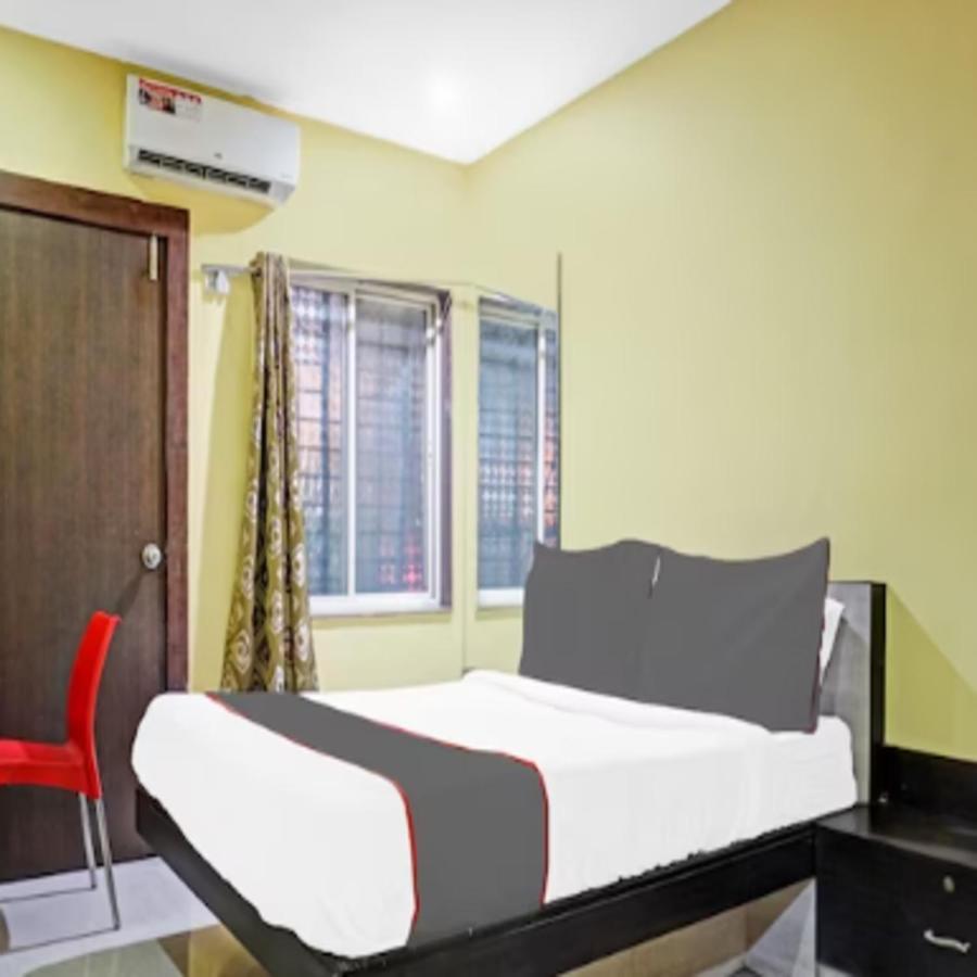 Carnival Hotel Pune Exterior photo